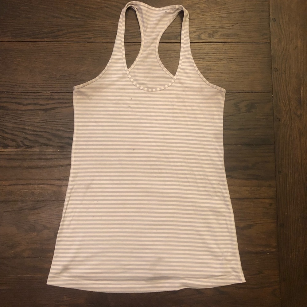 Lululemon tank